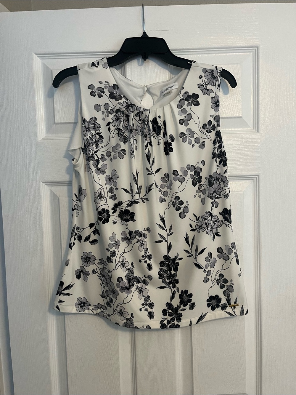 Calvin Klein White and Black Floral Sleeveless Top
